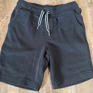 Old Navy Little kids size 6-7 boys black cotton shorts